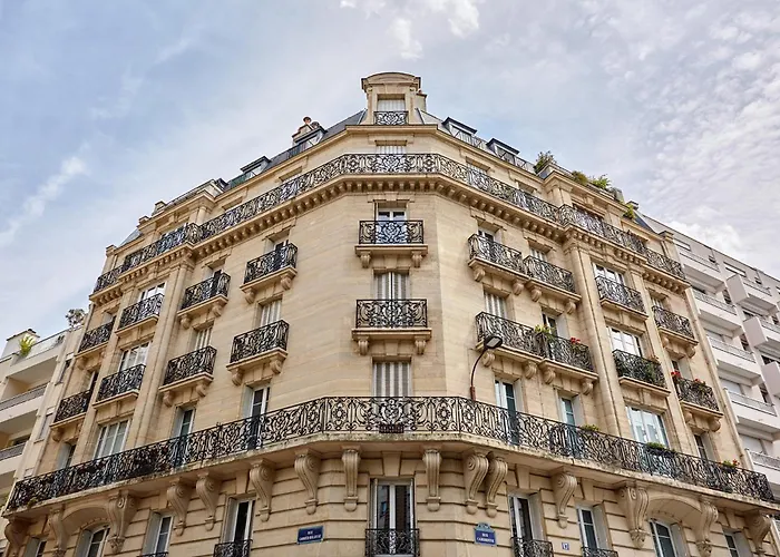 Apartment Invalide By Studio Prestige